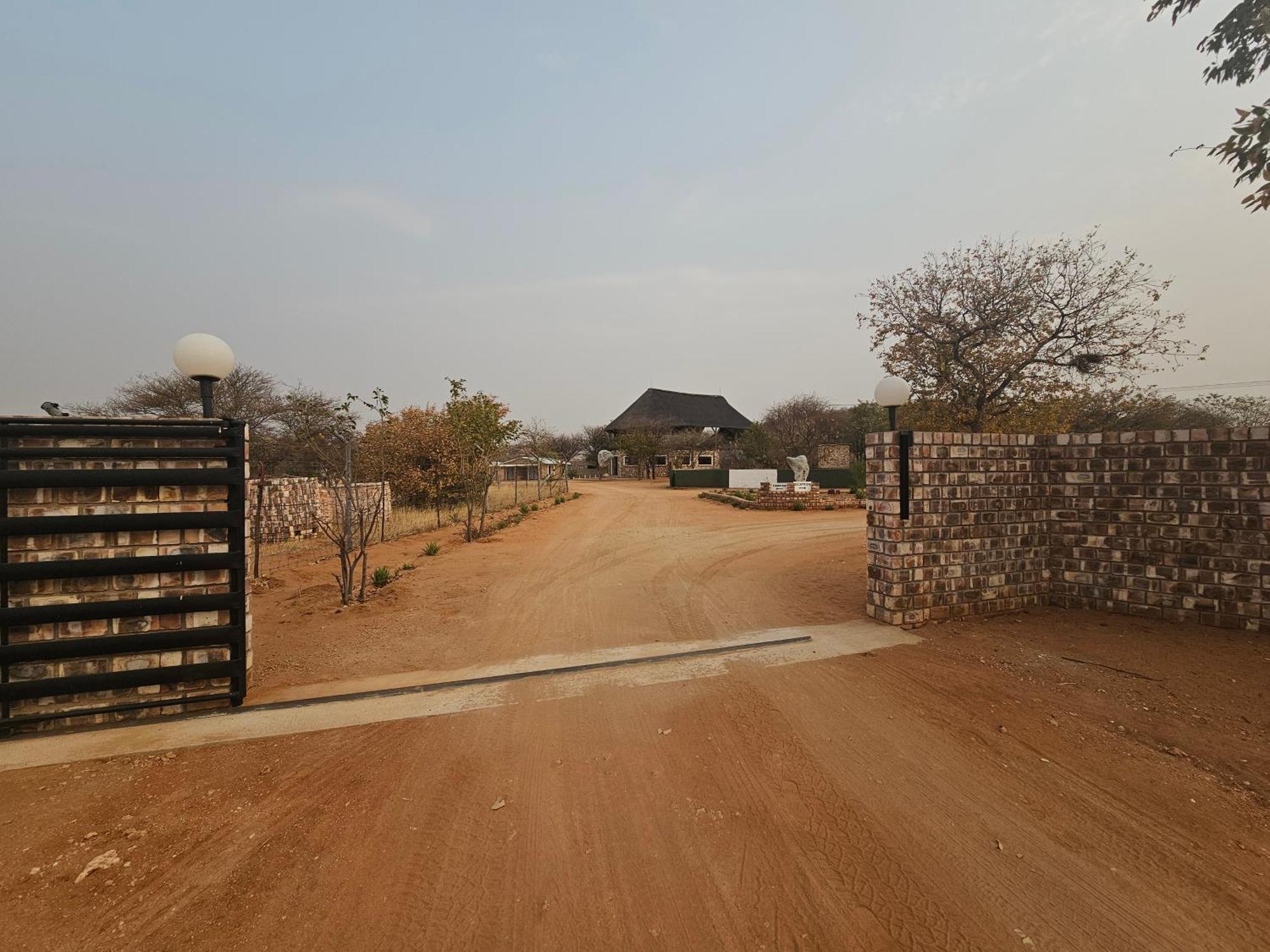 Kaoko Bush Lodge Kamanjab Eksteriør billede