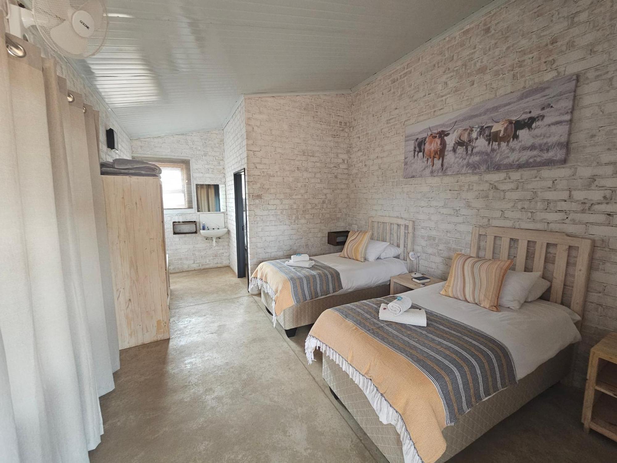 Kaoko Bush Lodge Kamanjab Eksteriør billede