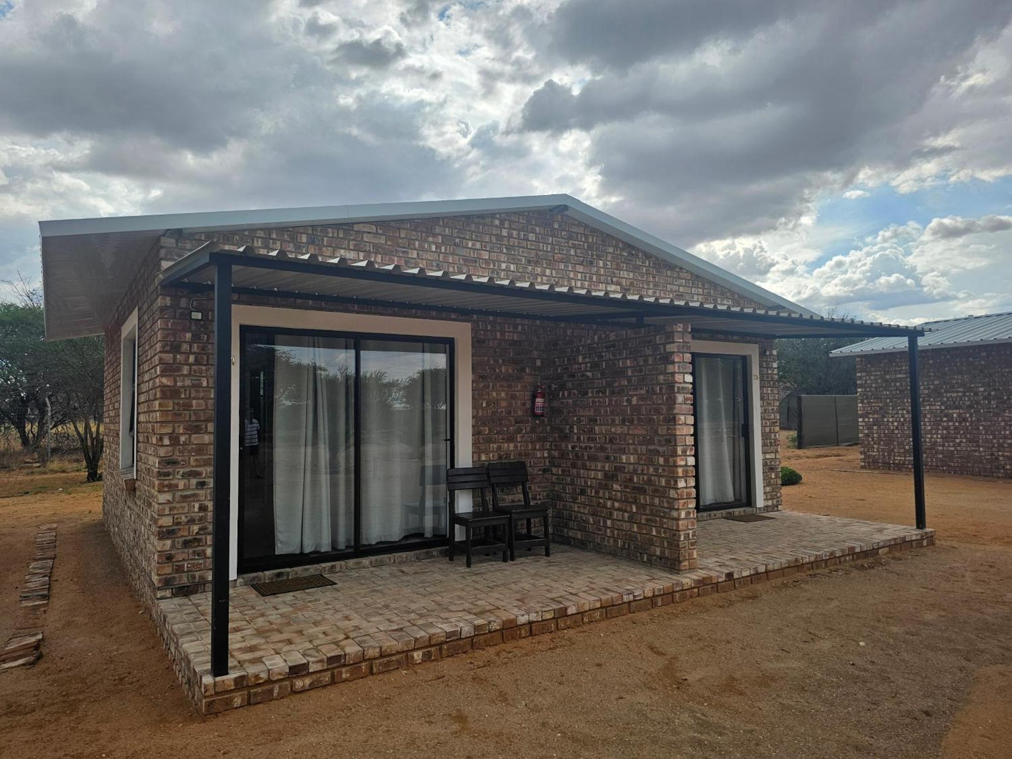 Kaoko Bush Lodge Kamanjab Eksteriør billede