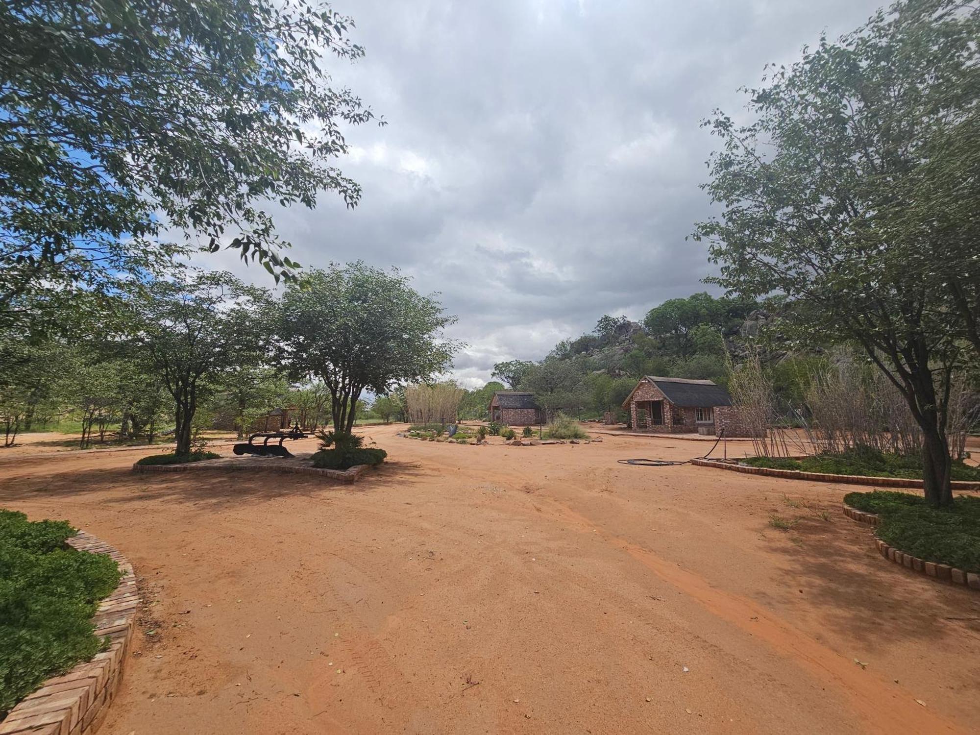 Kaoko Bush Lodge Kamanjab Eksteriør billede