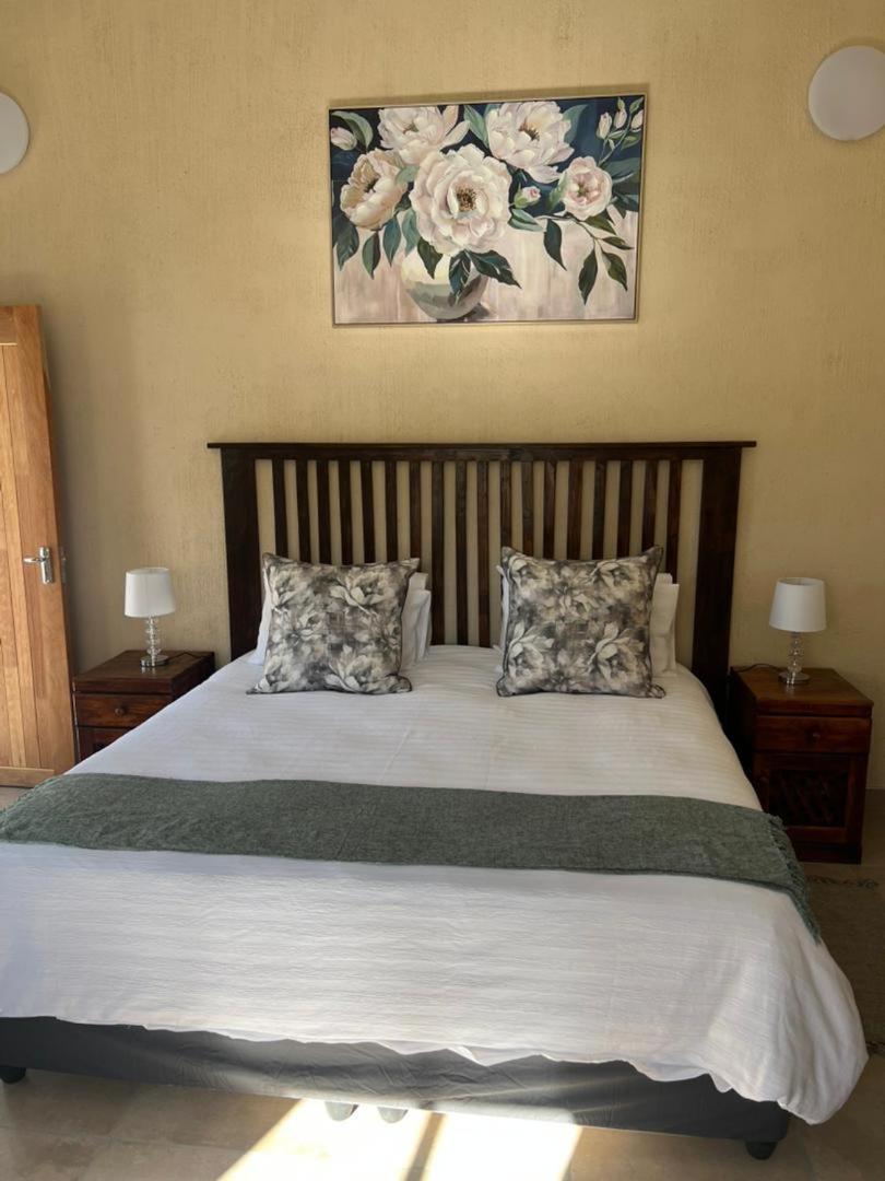 Kaoko Bush Lodge Kamanjab Eksteriør billede